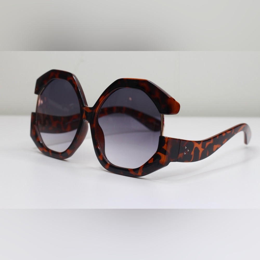 Vintage Oversized Sunglasses
